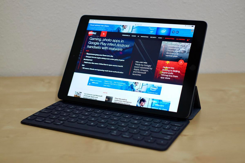 iPad 10.2 Về khả năng thay thế máy tính xách tay